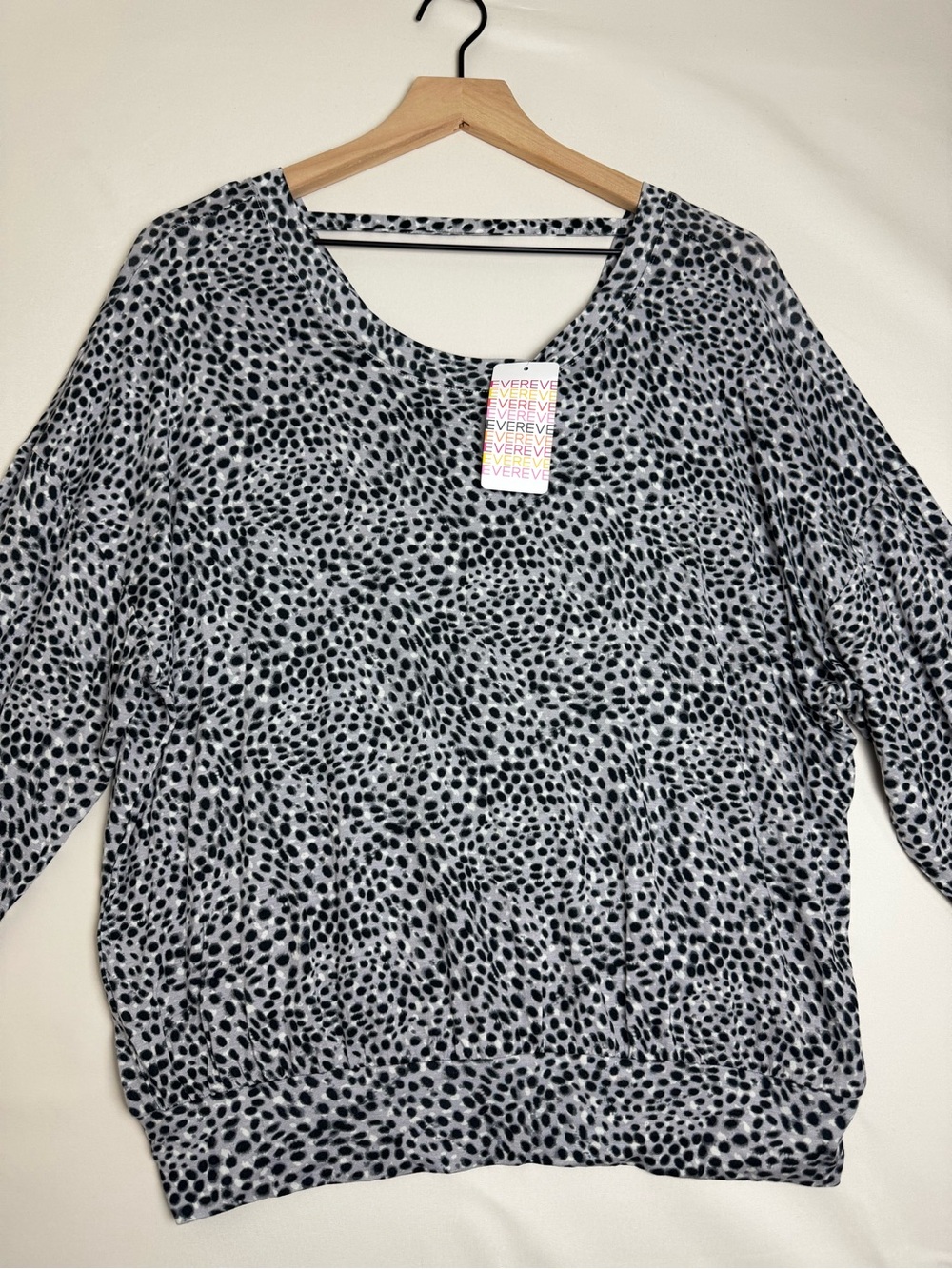 Peyton Jensen Gray & Black Animal Print Dolman Top NWT Size M